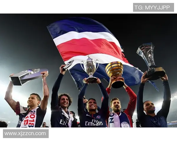 神秘面具足球巨星赛场传奇再现逆境中展现非凡勇气